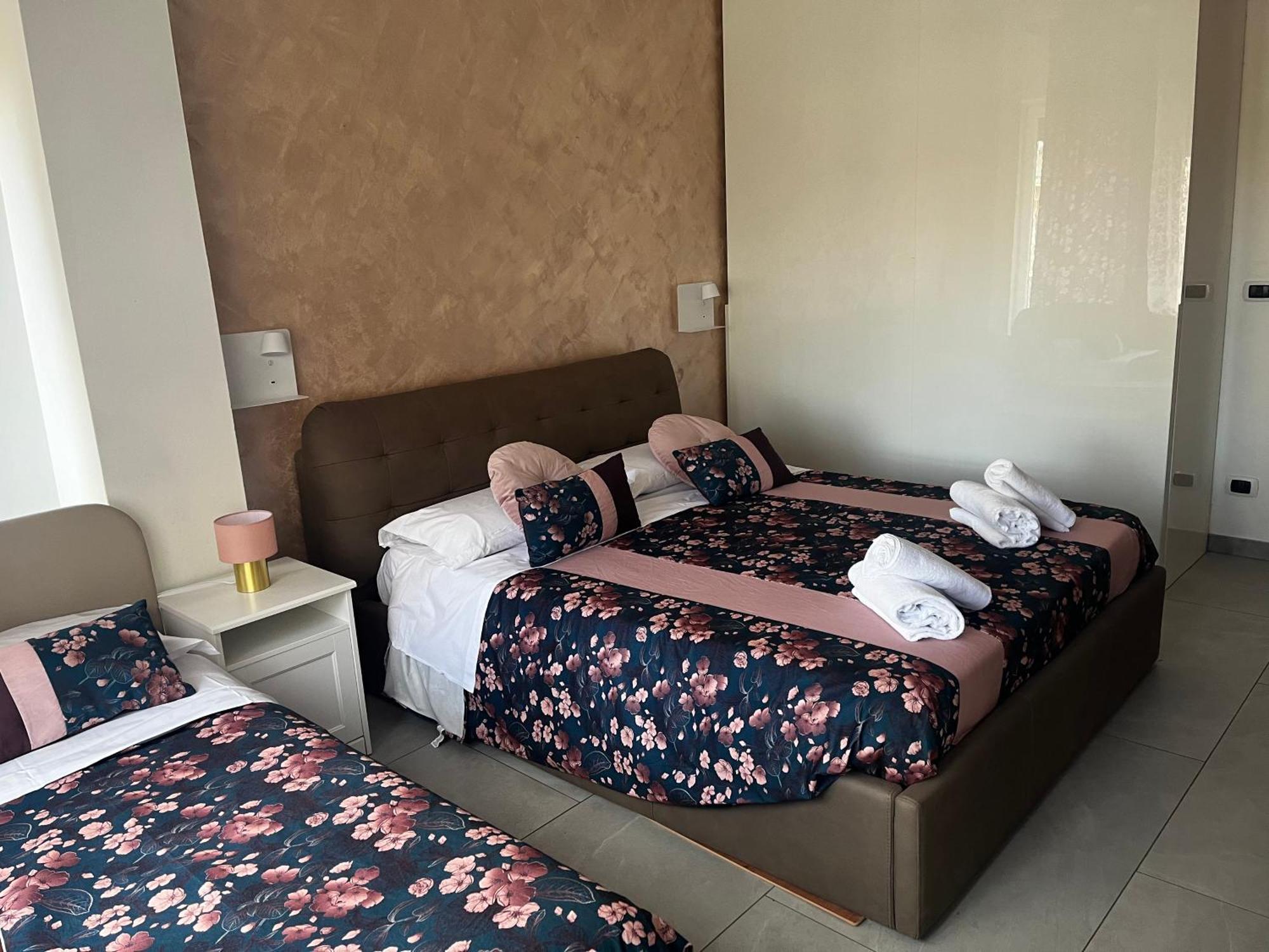 Albachiara Suite Rooms Bologna Exterior photo